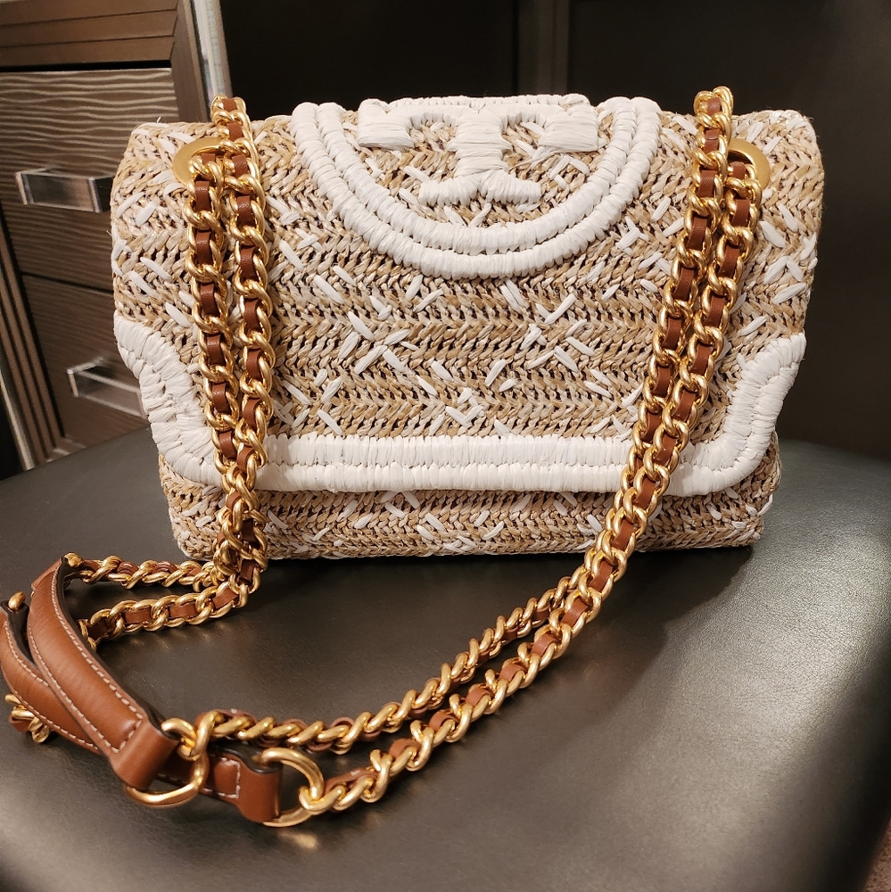 Tory Burch Soft Fleming Straw Convertible sholder bag 🌴